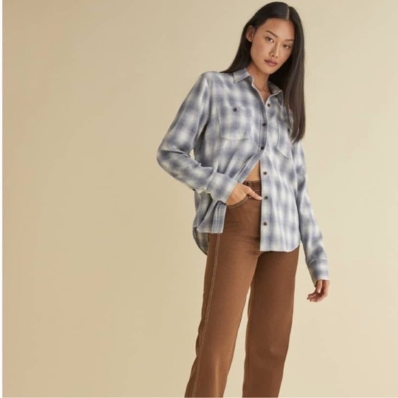 CLOSET CLOSING TODAY • LAST CHANCE✨reformation harper relaxed flannel - Picture 2 of 6